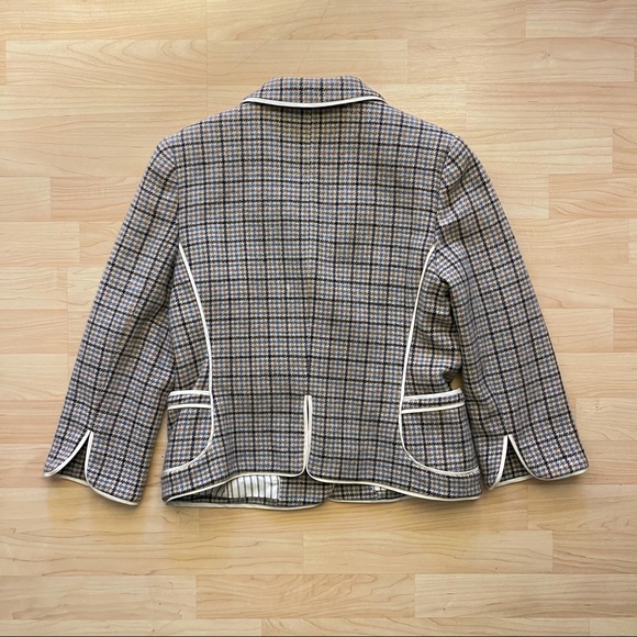 SOLD - Picture 5 of 9